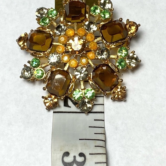 Brooch Pin Flower Glass Rhinestones Lucite Vintage Estate Unique Rare - Picture 8 of 11